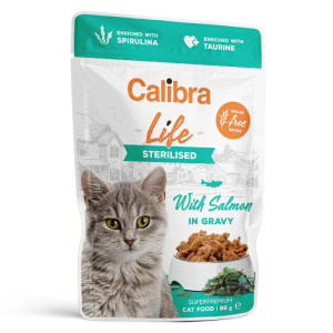 Calibra Cat Life Sterilised plic cu somon în sos, 85 g